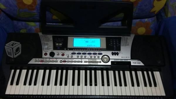 Vendo teclado Yamaha psr 550