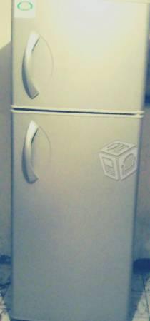 Refrigerador MABE 13' Seminuevo 2 puertas