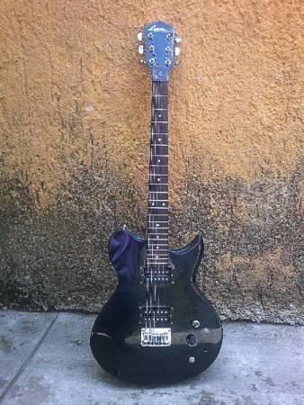 Guitarra eléctrica lyon li15