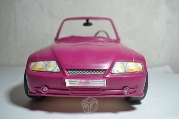 Auto deportivo Barbie