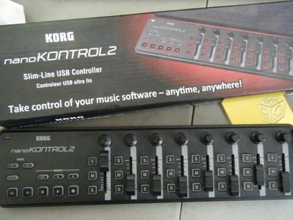 Controladora MIDI KORG