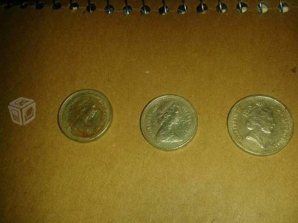3 monedas elizabeth 11 one pound