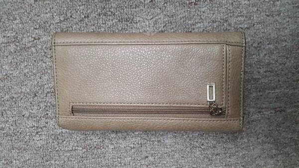 Cartera GUESS Beige