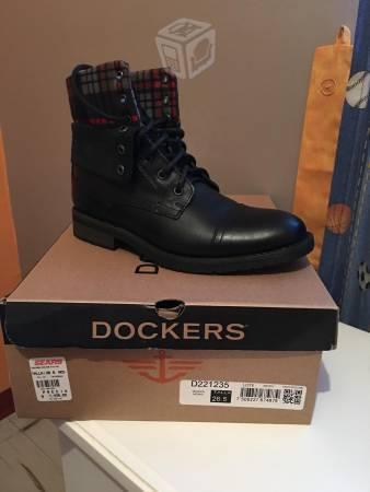 Bota dockers