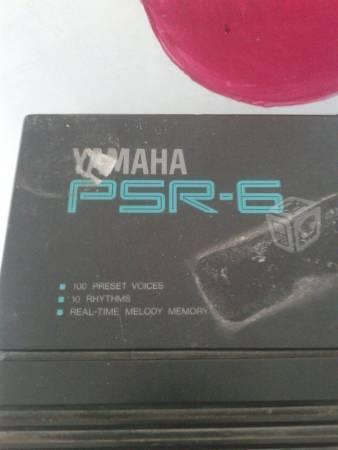 Teclado yamaha PSR-6