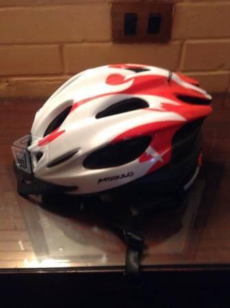 Casco para ciclista profesional