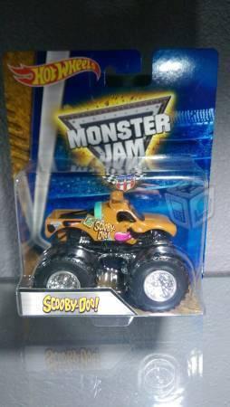 Monster Jam Scooby doo HW 1:64