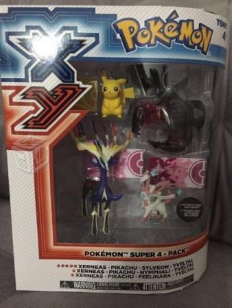 Pokemon set de 4 piezas