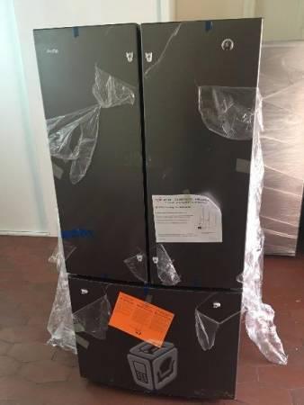 Refrigerador Ge Profile 25p French Door Humo 100%