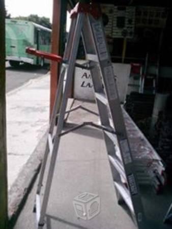 Escalera aluminio de tijera nueva 1.80 de altura