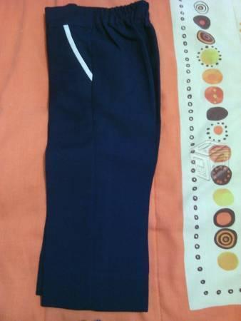 Pantalón azul marino