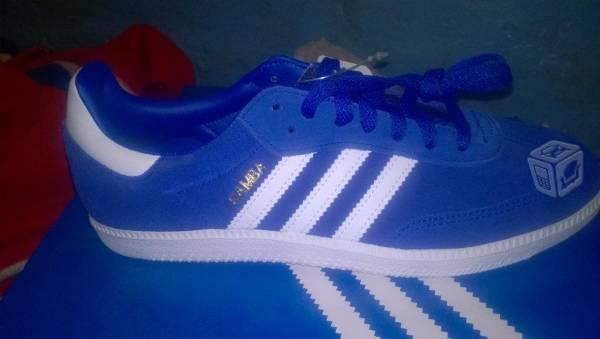 Tenis Adidas samba azules