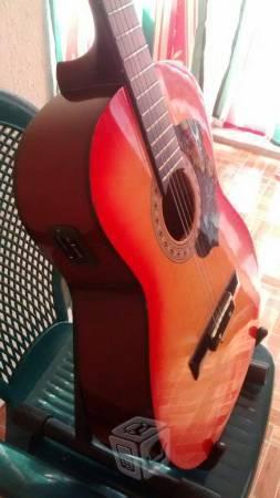 Guitarra electroacústica universal