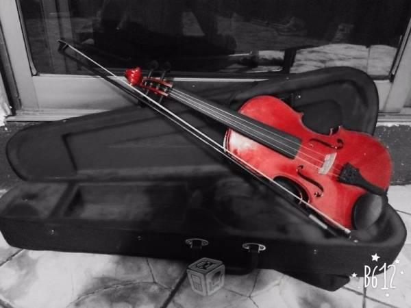 Violin seminuevo