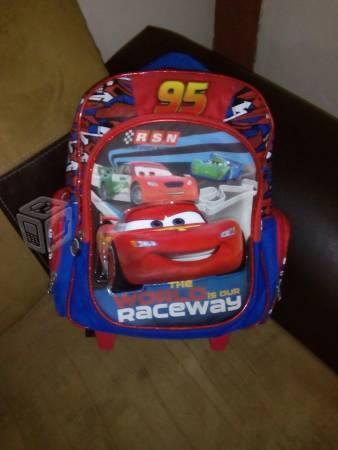 Mochila semi nueva