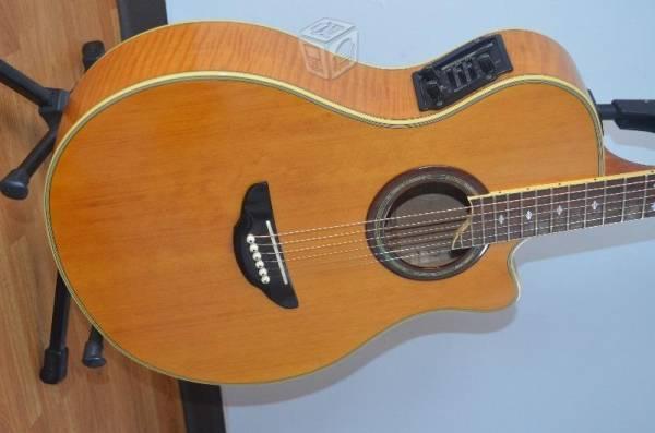 Guitarra Electroacústica Yamaha APX-10A