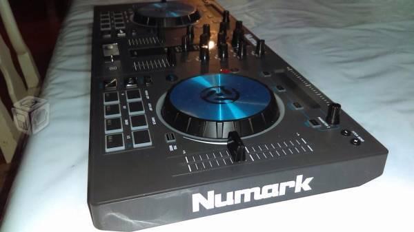 Mixtrack 3 Numark