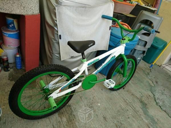 Bicicleta bmx R20 mercurioF4