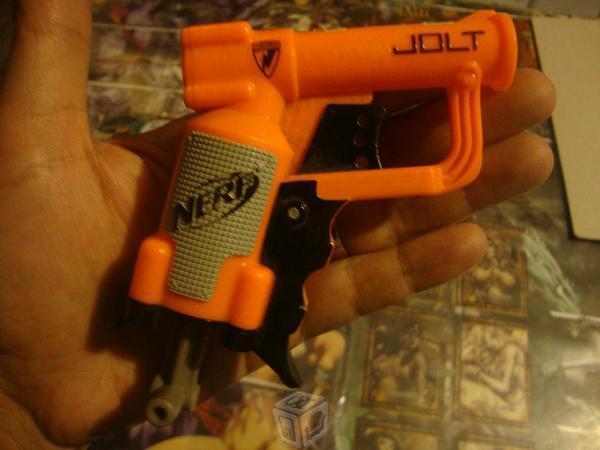 Lanza Dardos NERF pequeña