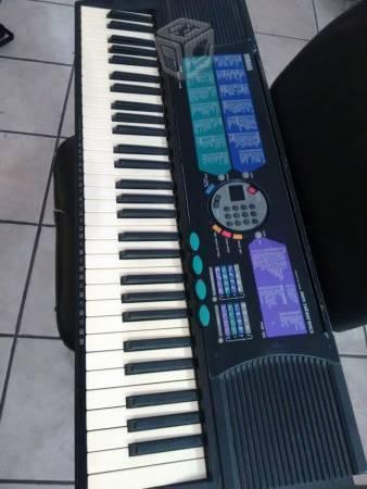 Teclado yamaha psr 185