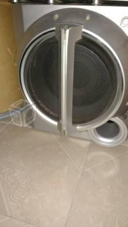 Subwoofer activo amplificado