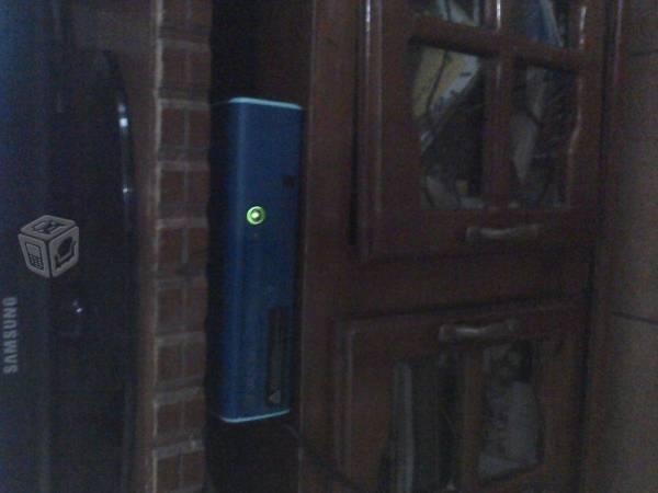 Xbox 360 elite blue 500gb