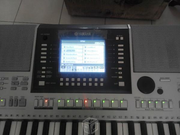 Yamaha psr s710