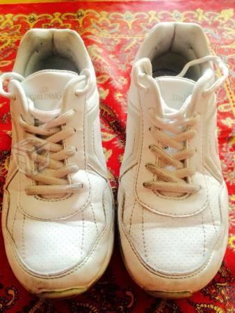 Tenis Escolar Spalding