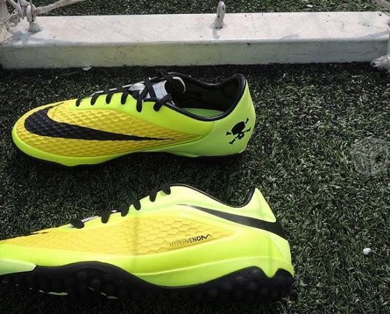 Nike hypervenom phelon tf