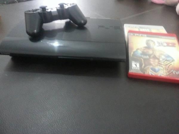 Vendo play station 3 seminuevo