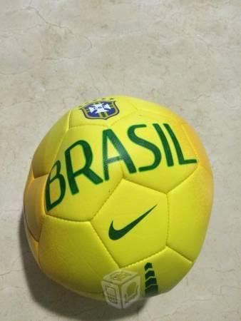 Balón Nike Brasil Amarillo