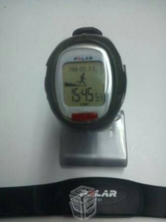 Para corredores y triathlonistas reloj polar rs200