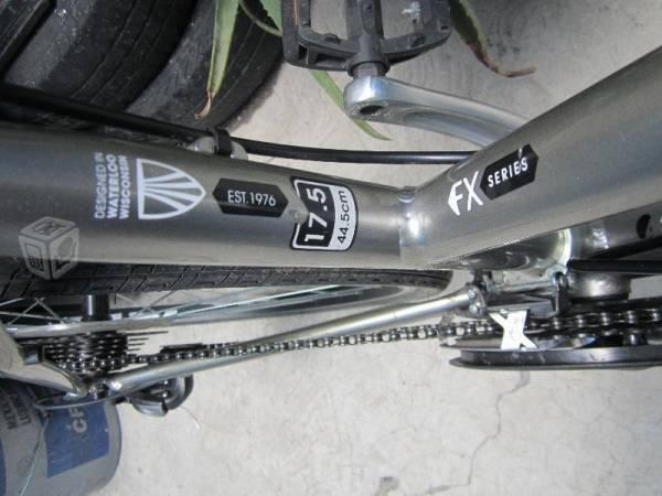 Bicicleta Trek FX 7.0 para dama