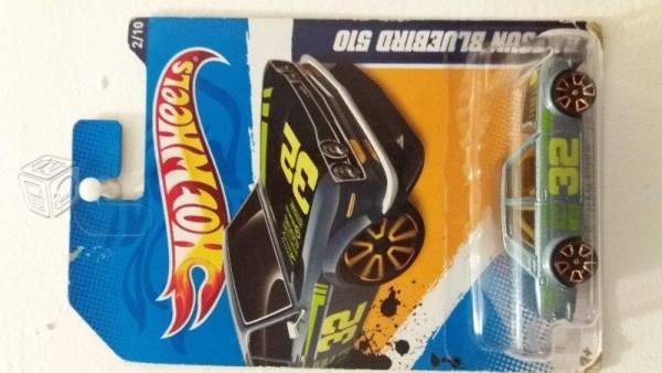 Hot wheels datsun bluebird 510 de coleccion gris