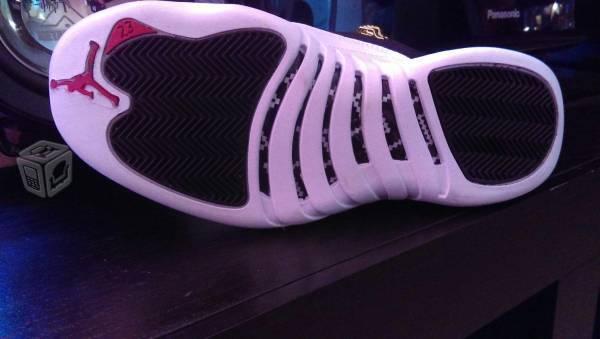 Tenis jordan retro Xll num 7