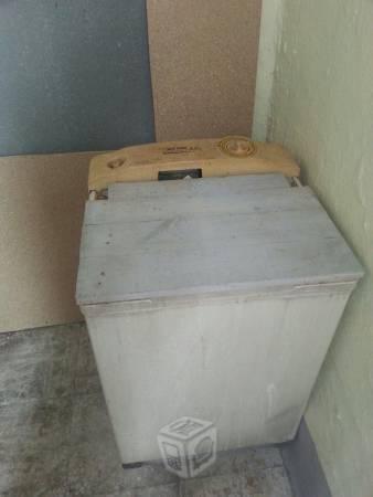 Lavadora Daewoo usada 5 kilos de ropa
