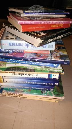 Lote de 24 libros