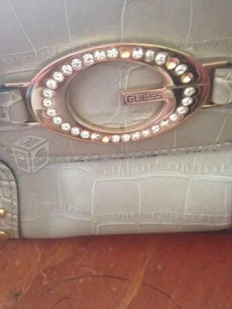 Bolsa guess