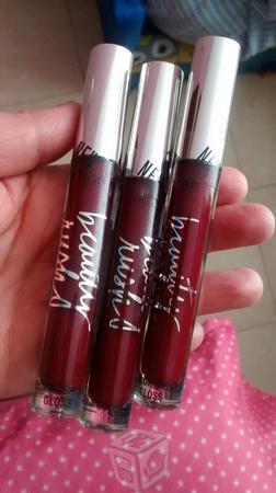 Gloss Victoria's secret