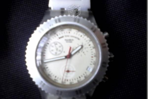 Reloj Swatch Wayfarer