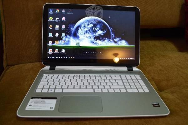 Laptop HP Pavillion 15 1TBDD 12gbRam Pant tactil