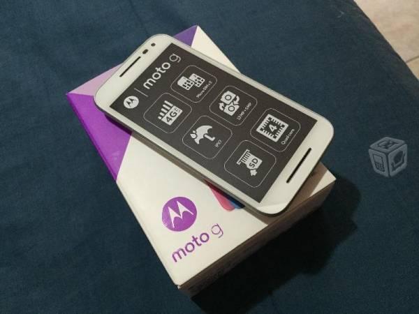 Moto G 3 16GB Libre Con Garantia Caja y Accesorios