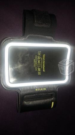 Belkin Dual-Fit Armband for iPod Classic