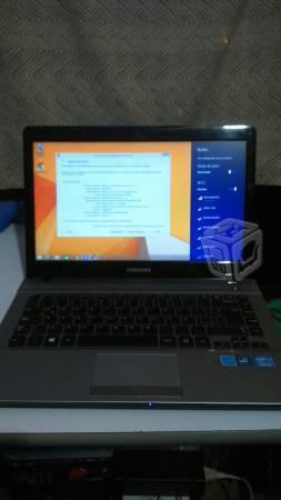 Laptop samsug core i3,4ram,500gb