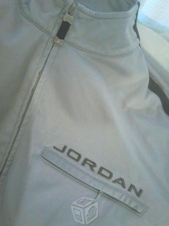 Chamarra jordán v/c