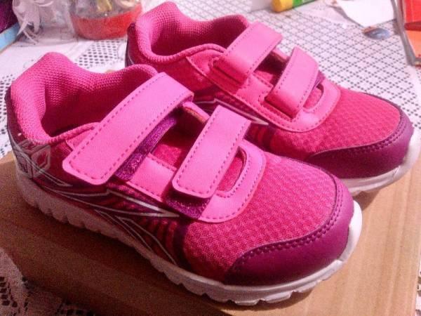 Tenis para niña Reebok sublite speed 2v talla 17.5