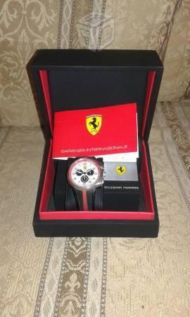 Reloj ferrari original