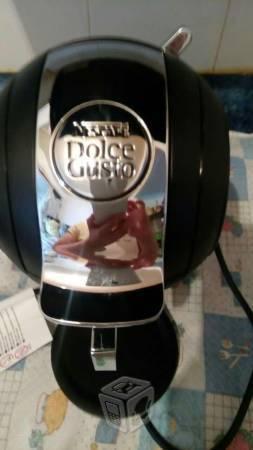 Cafetera Nescafe Dolce gusto de 51 onzas