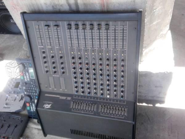 Consola peavey 8 canales USA 300w