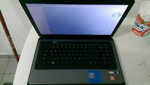 Laptop HP 2000